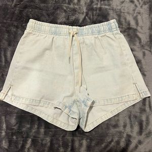 Stretchy PacSun shorts